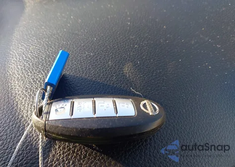 2017 Nissan Sentra Sr из США, поврежденный, VIN 3N1AB7AP8HY274182